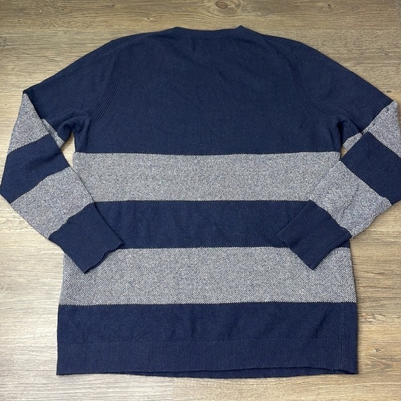 Banana Republic Women’s Filpucci Merino Wool Blue Gray Pullover Sweater, sz Med - Picture 8 of 9